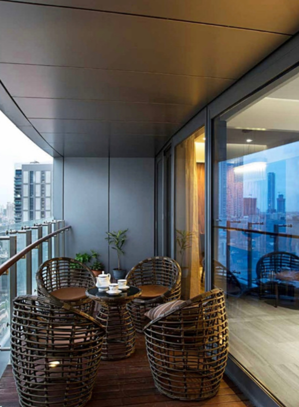 3 BHK Semi Furnished in Lodha World Crest , Lower Parel